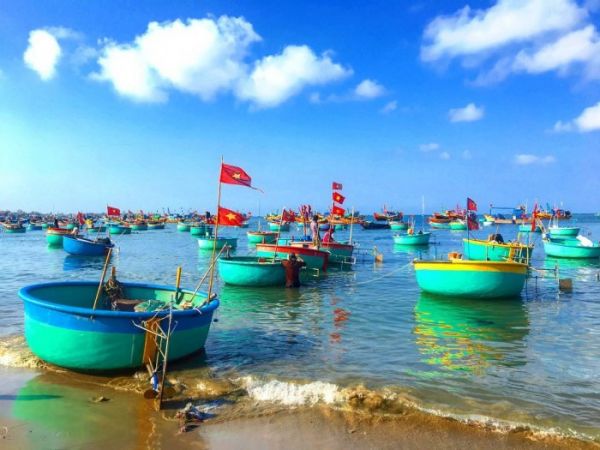 Đặt vé máy bay giá rẻ tháng 5 đi Nha Trang 