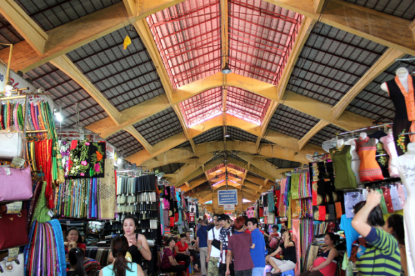 Chợ Bến Thành – Nét đặc trưng của Sài Gòn