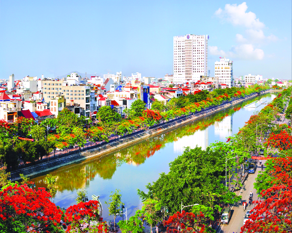 Đặt vé máy bay Quy Nhơn Hải Phòng khám phá Thành phố "Hoa phượng đỏ"
