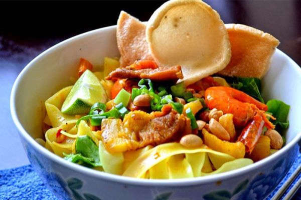 Mì Quảng - món ăn nên thử tại Đà Nẵng