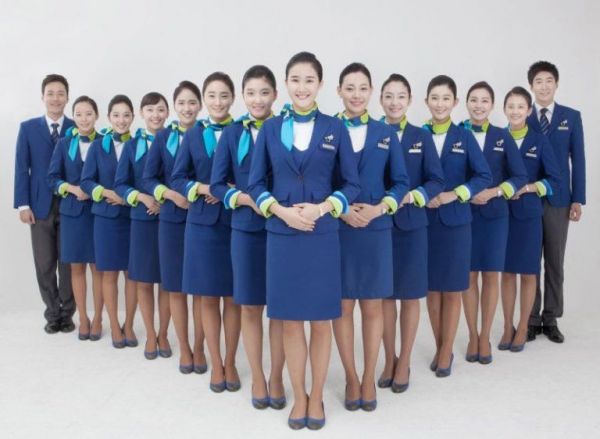 Tiếp viên hãng hàng không Air Busan