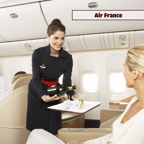 đồng phục tiếp viên hãng Air France