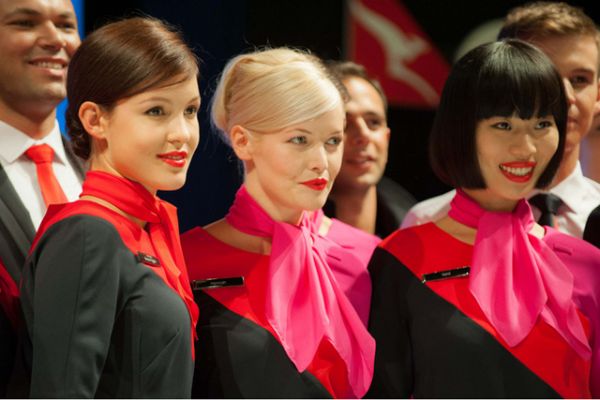 Các nũ tiếp viên xinh đẹp của hãng Qantas