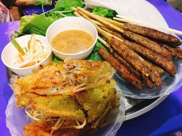 Vé máy bay Hà Nội Đà Nẵng Vietravel thưởng thức ẩm thực Đà thành