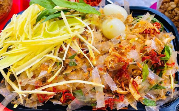 Bánh tráng trộn - Món ăn vặt hấp dẫn "chưa ăn chưa đến Sài Gòn"