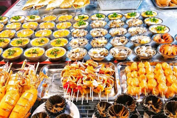 Khám phá thiên đường ẩm thực tại chợ đêm Phú Quốc
