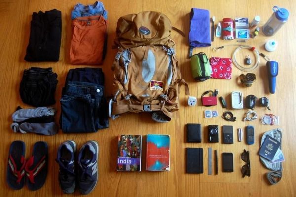 Du lịch Sài Gòn tháng 11 cần chuẩn bị hành lý gì
