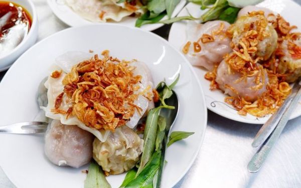 Khu ẩm thực chợ Nguyễn Văn Trỗi Quận 3