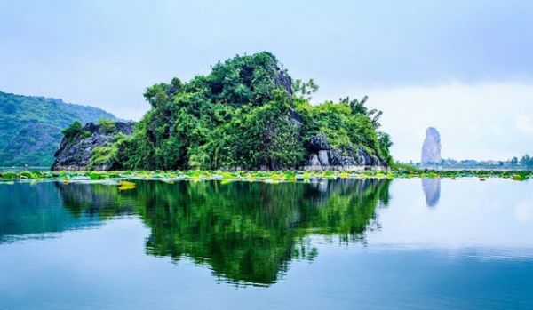 Hồ Quan Sơn - "Hạ Long trên cạn" của Thủ đô Hà Nội
