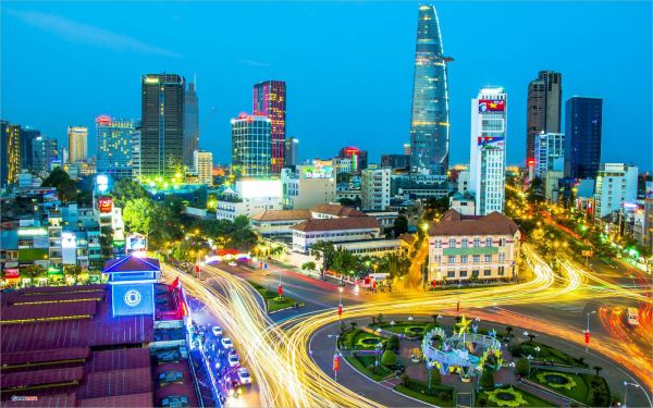 Thành phố Hồ Chí Minh lung linh trong các bức ảnh
