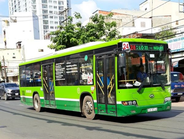 Xe buýt - Phương tiện công cộng giá rẻ được ưa chuộng