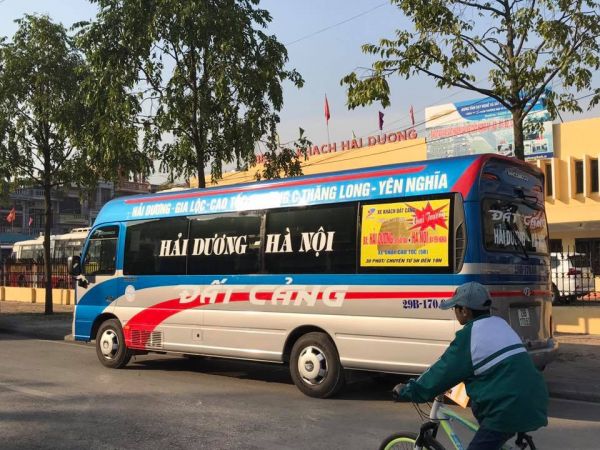 Di chuyển đến Hà Nội bằng xe khách