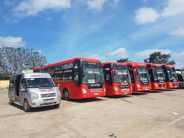 Xe khách đến Đà Nẵng giúp tiết kiệm chi phí đi lại
