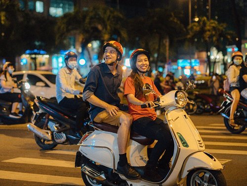 Trải nghiệm khám phá Sài Gòn bằng xe máy