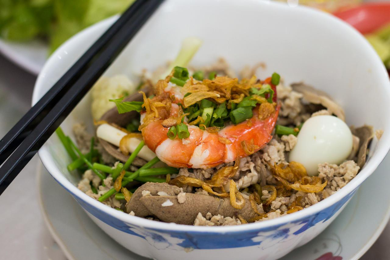 Món ăn làm nên văn hoá ẩm thực riêng của mảnh đất Sài Thành