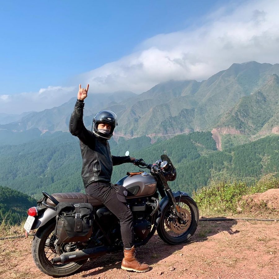 Phượt xe máy đến Quảng Ninh được khá nhiều bạn trẻ yêu thích