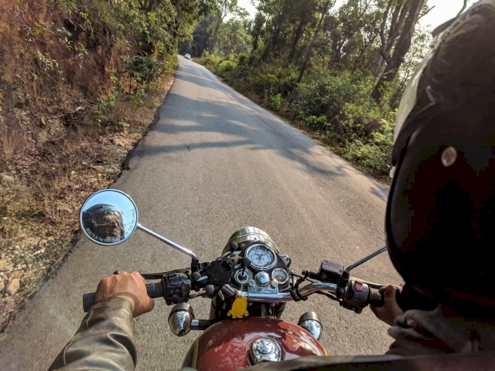 Trải nghiệm phượt xe máy từ Hà Nội đến chùa Hương