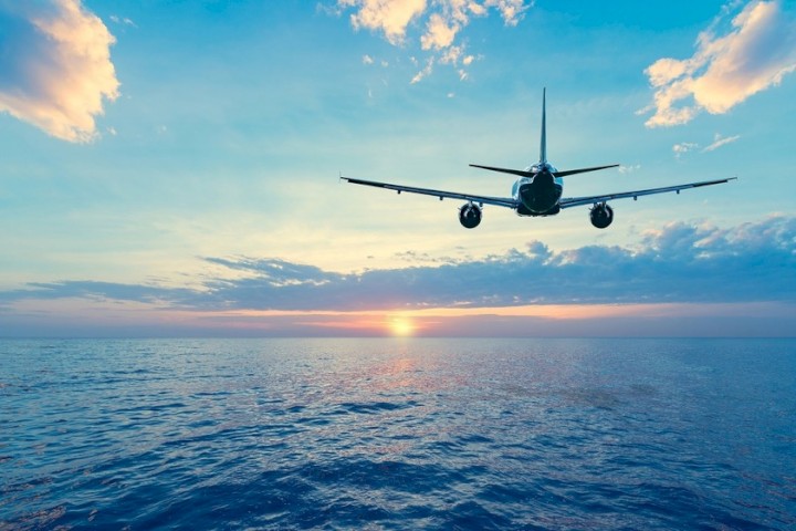 Từ Sài Gòn đi Phú Quốc bằng máy bay giúp tiết kiệm nhiều thời gian hơn