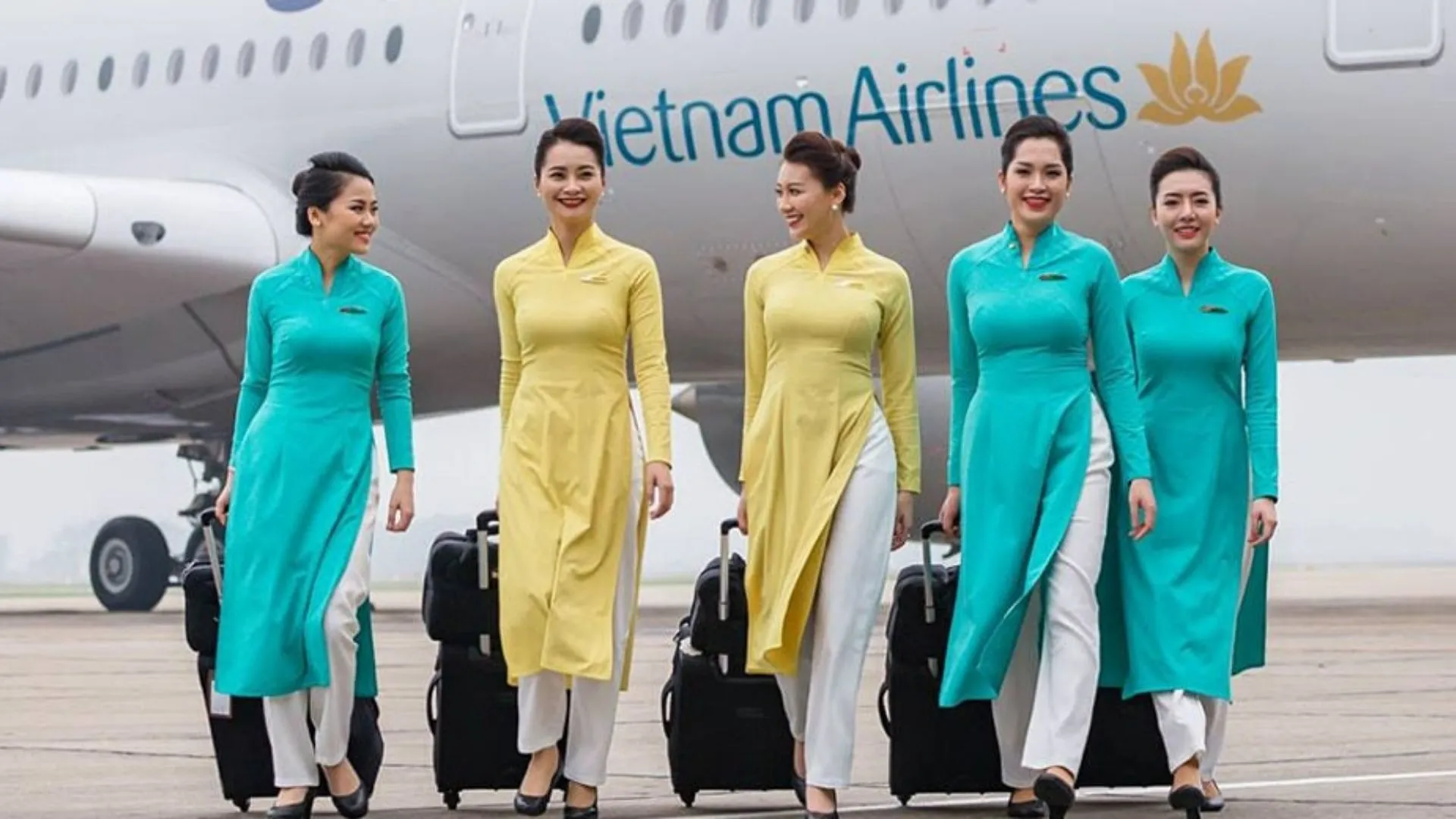Đặt vé Vietnam Airlines bay sớm tiết kiệm chi phí
